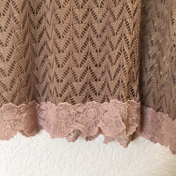 ⚡️2for$20⚡️Crocheted Tank - Picture 3 of 4